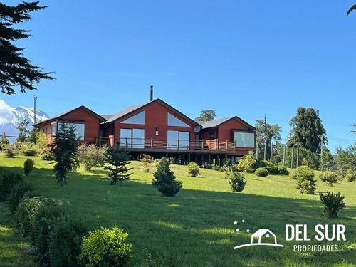 Casa En Parcela Con Gran Vista A Volcanes Y Lago