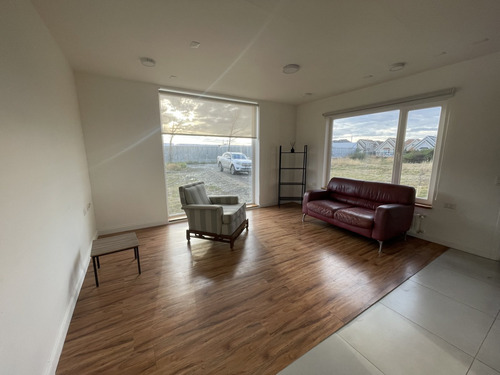Arriendo Casa Nueva En Punta Arenas Sector Residencial
