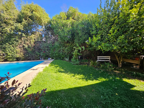 Broker Lomas 4d-5b-piscina- Patio- Sala Estar-