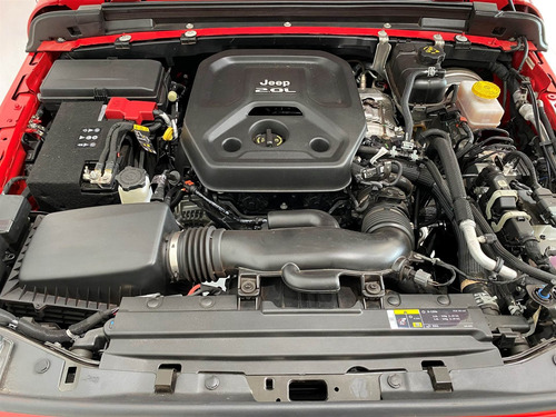 Jeep Wrangler 2.0 Turbo Gasolina Sahara 4p 4x4 At8