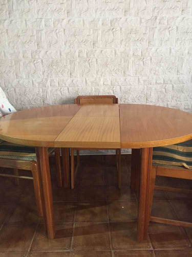 Mesa Comedor De Nogal, Se Agranda.