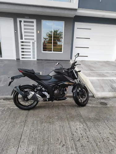 Único Dueño, Perfecto Estado, Revisiones En Suzuki.