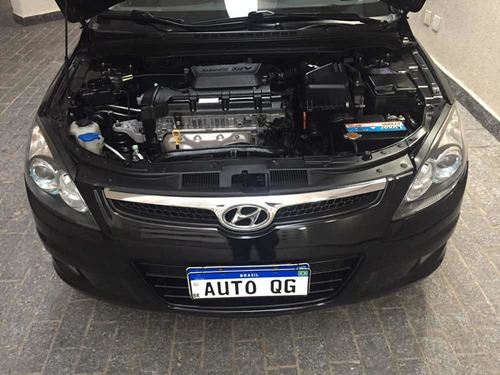 Imagem 18 de 19 de Hyundai I30 2011 2.0 Gls Aut. 5p