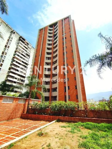 Apartamento En El Paraíso (jm)