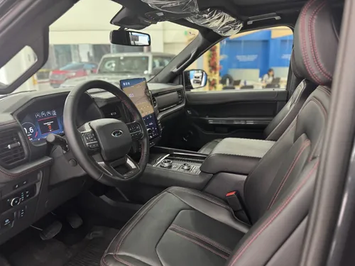 Ford Expedition Stealth Performance 2024