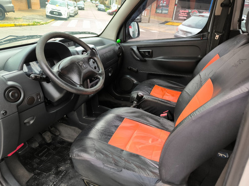 Peugeot Partner 1.6 Hdi Confort 5as