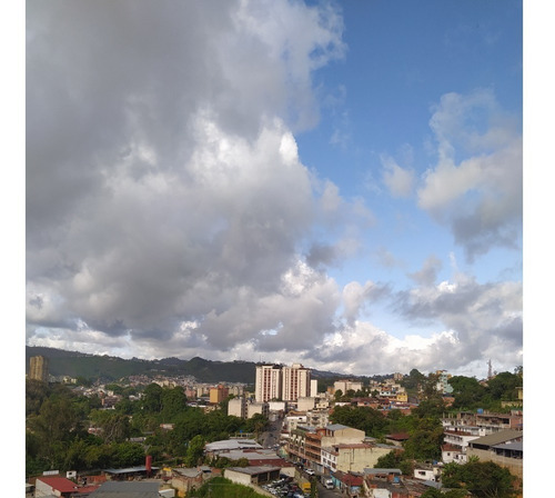 Imagen 18 de 25 de Best House Vende Espectacular Edificio En Los Teques
