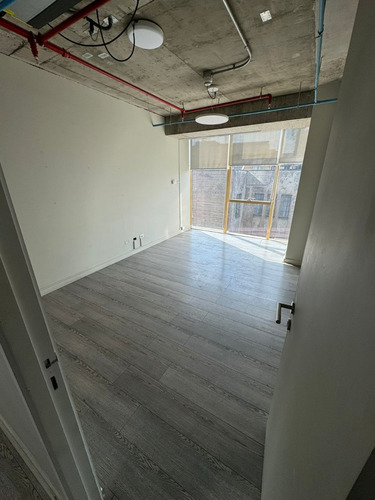Venta Oficinas En Piso 11, Comuna De Santiago