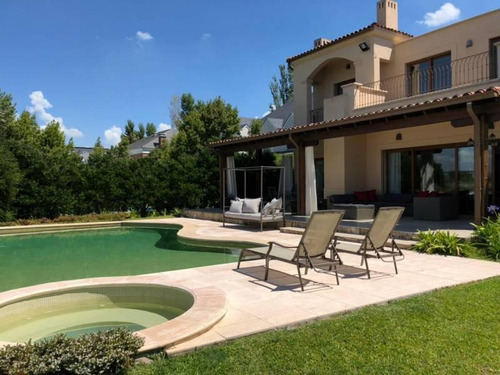 Imagen 1 de 13 de Nordelta - La Isla | Casa En Venta Con Spa Y Pileta Interior, Al Lago Central