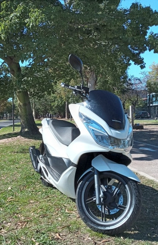 Honda Pcx 150 Impecable!!! Sin Detalles!!! La Mejor!!!