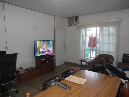 Imagen 4 de 7 de Casa En Venta En Jose Leon Suarez