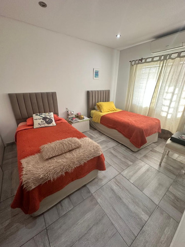 Duplex En Venta 3 Ambientes En Castelar Norte