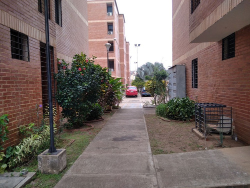 Imagen 2 de 22 de Apartamento En Urb. Las Peonias, Conjunto Residencial Doña Paulina