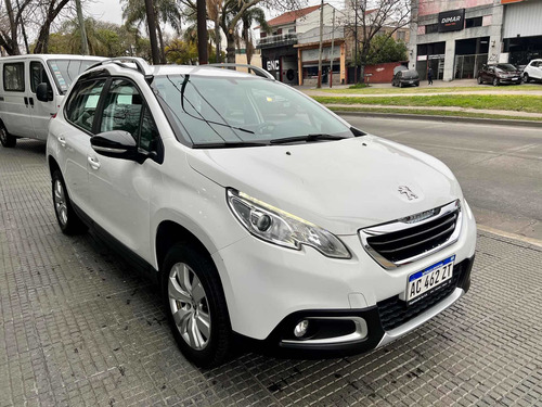 Imagen 3 de 12 de Peugeot 2008 2018 1.6 Allure