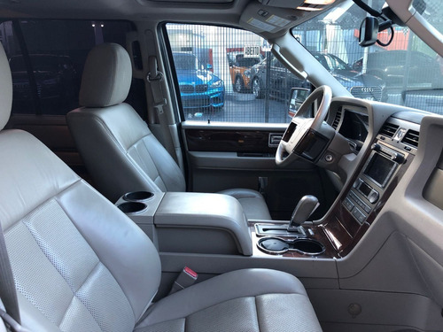 Imagen 7 de 8 de Lincoln Navigator 4x2 2012