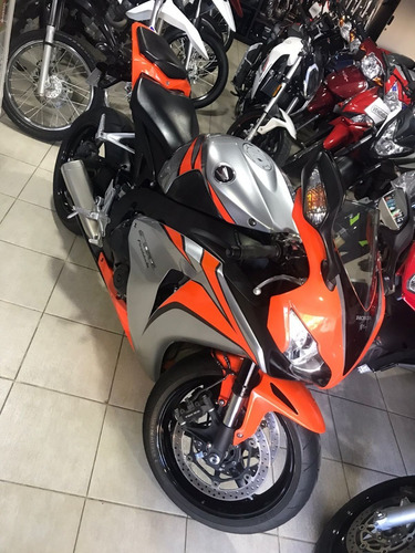 Imagen 6 de 8 de Honda Cbr 1000rr