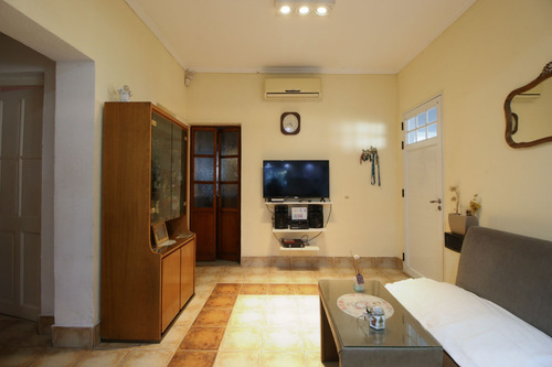 Casa Venta Parque Pileta Y Galpón Lomas De Zamora