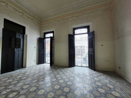 Casona Colonial A Dos Cuadras Del Parque De La Mejorada