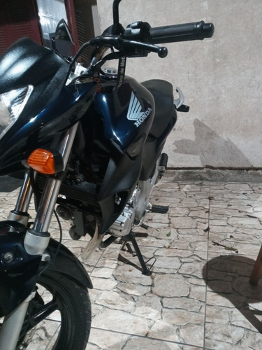Imagem 3 de 9 de Honda Cb 300 R