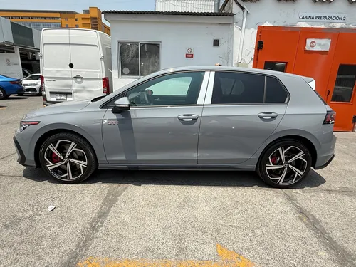 Volkswagen Golf GTI 2.0L Turbo 261HP DSG7 vel