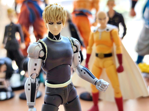 Figura Genos - One Punch Man - Dasin Models