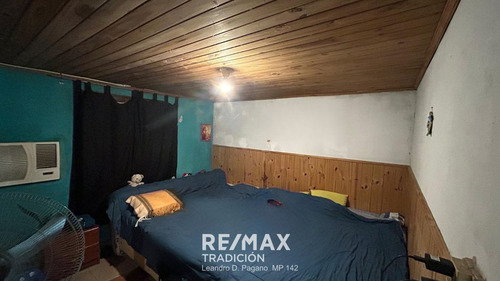 Casa Venta Dos Ambientes Con Patio, Resistencia