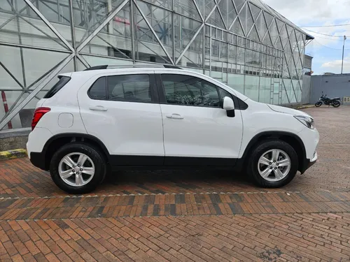Chevrolet Tracker 1.8 Ls At