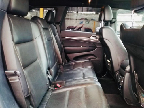 Imagen 12 de 13 de Jeep Grand Cherokee 2017 Limited Lujo