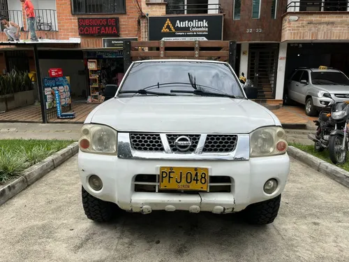 Nissan Frontier 3.0 STD D22 4X4