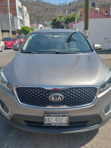 Kia Sorento 2.4 Lx At