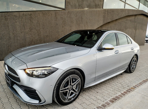 Imagen 4 de 16 de Mercedes-benz Clase C 300 Amg Line 258cv.