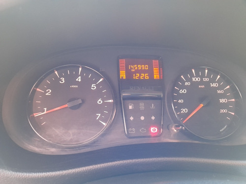 Imagen 6 de 7 de Renault Kangoo 1.6 Furgon 1plc