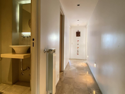 Exclusivo Piso De 3 Amb En Av. Pedro Goyena