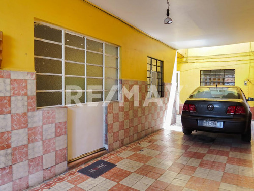 ¡inversión Ideal! Edificio Clásico En Venta En Nueva Santa María, C. Cruz Gálvez