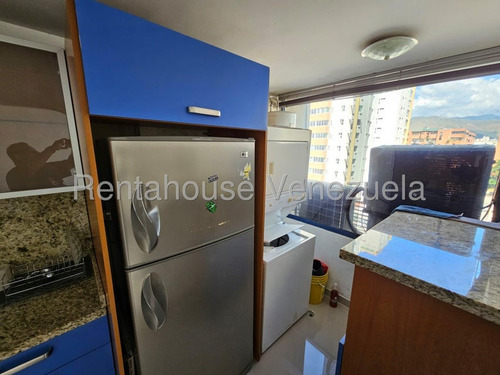 Apartamento En Venta Base Aragua Maracay Con Pozo De Agua Piscina Piso Medio Vigilancia Kg:25-12193