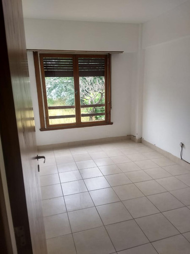 Departamento En Vicente Lopez Y Alem
