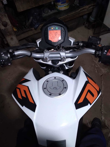 Imagen 3 de 9 de Ktm Duke 200
