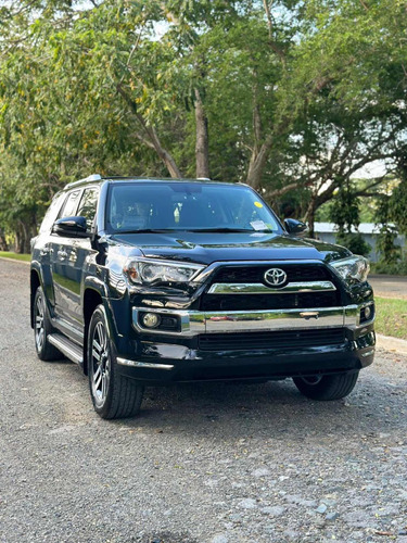 Toyota 4 Runner Limited