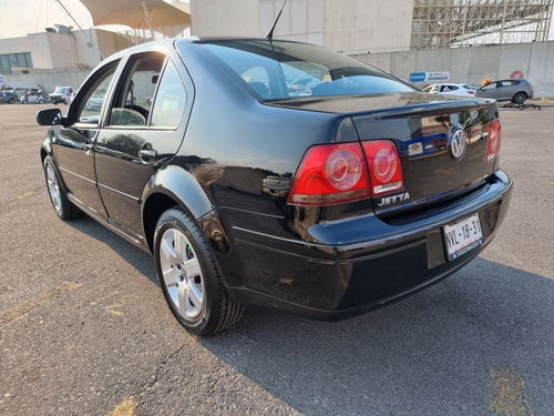 Imagen 7 de 8 de Volkswagen Jetta 2008 2.5 Trendline At