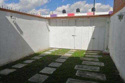 Imagen 2 de 9 de Se Renta Casa En León Guanajuato