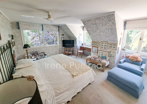 Vende Casa Inglesa Gran Terreno May Flower En Lo Barnechea