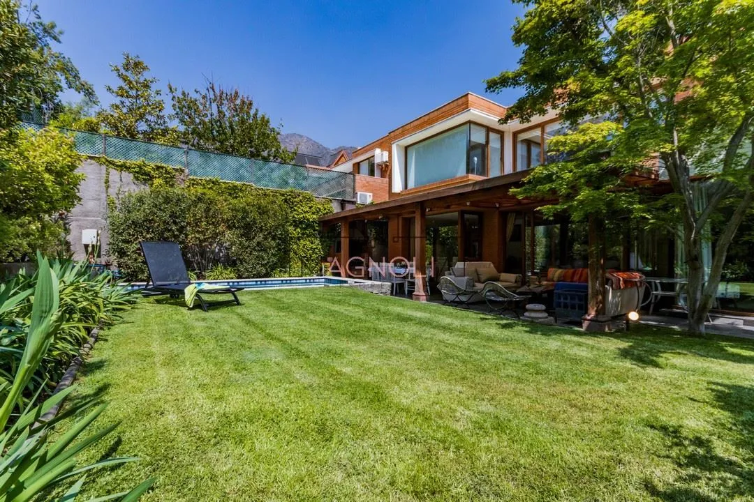 Imagen 1 de 30 de Casa En Venta 5 Dormitorios En Las Condes
