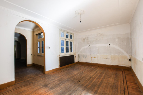 Casa Estilo Inglés, 5 Dormitorios, Patio Y Cochera- San Lorenzo 1900- Centro- Rosario | Venta