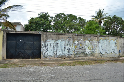 Terreno En Naguanagua La Urbanización Los Candiles , Estado Carabobo Att-141 Fg