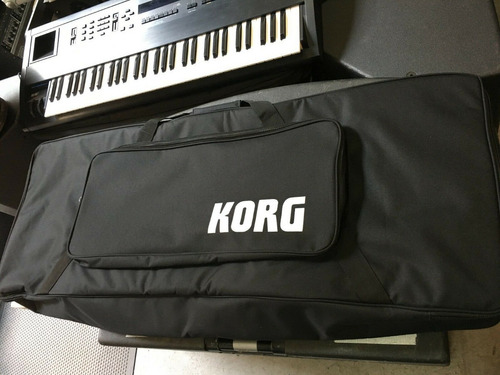 Imagen 1 de 1 de Korg Pa700 Arranger Keyboard 61 Key