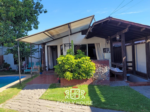 Casa En  Condominio Amplia En  Ambiente Silencioso Y Seguro