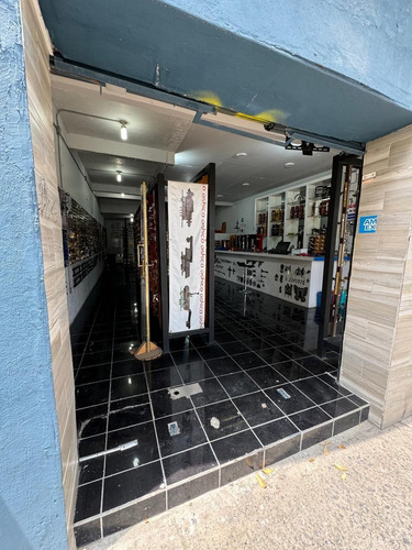 Local Col.americana En Venta