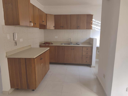 Apartamento En Alquiler En La Avenida Jacobo Majluta