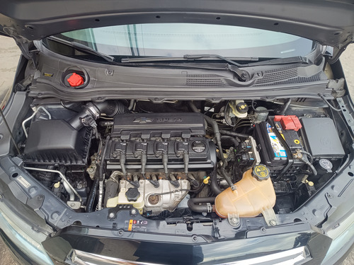 Chevrolet Onix 1.4 Lt 5p