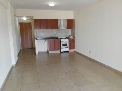 Imagen 5 de 10 de Departamento En Venta En San Miguel